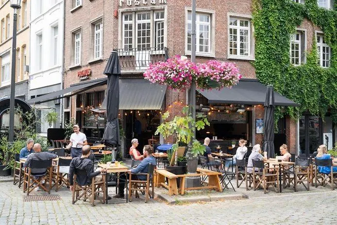 Apartment The View - Spacious 2 Bdr Appt In With View Antwerp