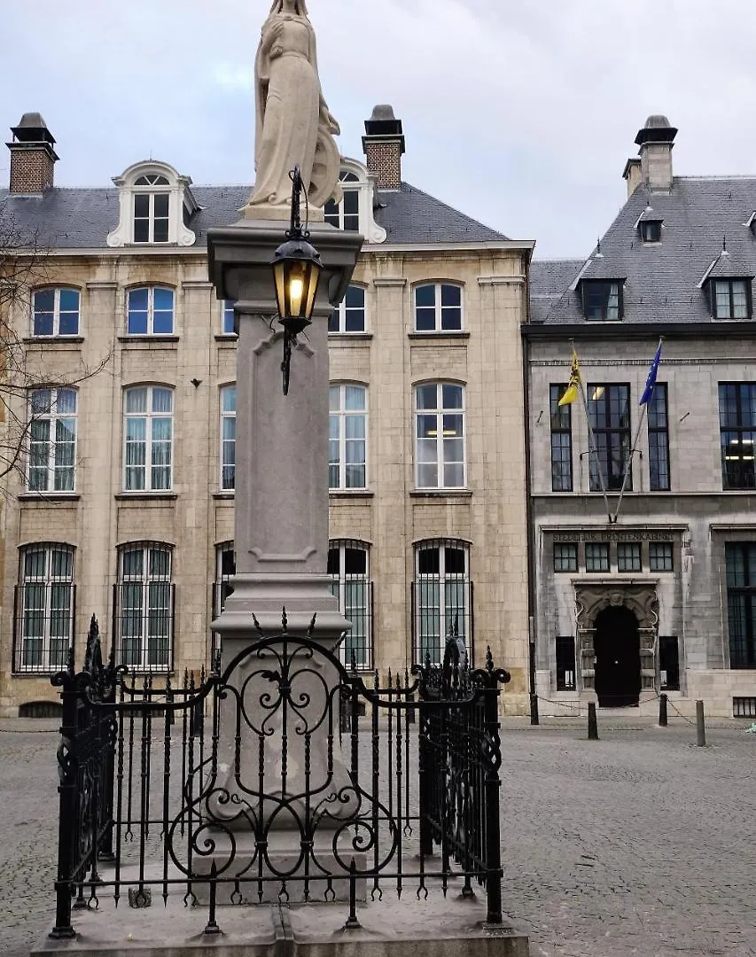 Apartment The View - Spacious 2 Bdr Appt In With View Antwerp